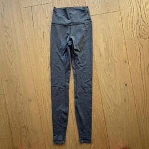 Women's Lululemon Charcoal Leggings - Size 2